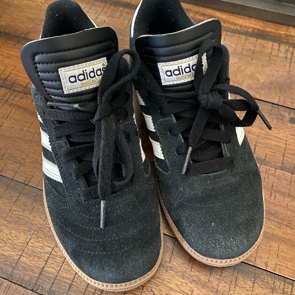 Boys adidas size 3